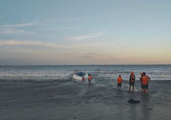 Fast Boat Dolphin II yang Angkut 80 Orang Terbalik Dihantam Ombak di Bali, 2 Warga Negara China Dinyatakan Tewas