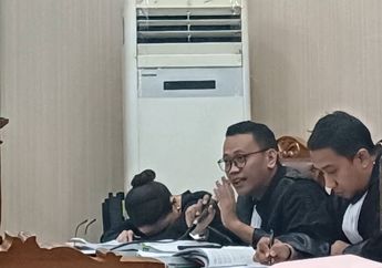 Nikita Mirzani Emosional sampai Nangis saat Dengar Jawaban dari Ahli UU ITE, Ternyata Gegara Hal ini 