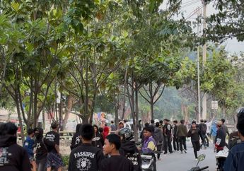 Massa Demo di Mapolres Kota Bekasi Didominasi Pelajar Muda, Bawa Sajam 1 Meter