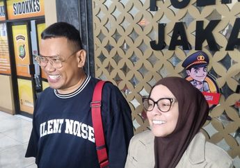 Rugi Miliaran Rupiah, Uya Kuya Tak Akan Tuntut Pelaku Penjarahan Rumah