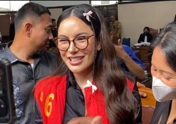 Nikita Mirzani Ajukan Surat untuk Berobat, Ungkap Alami Masalah Pengapuran Tulang di Leher