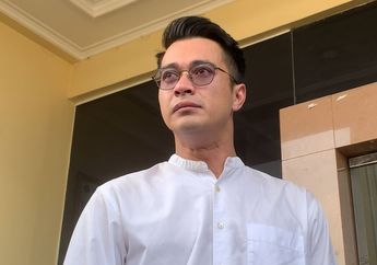 Tangis Eza Gionino Pecah, Emosional saat Bertemu Anak Usai Sebulan Lebih Terpisah