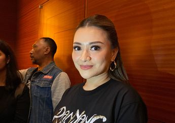 Debut Main Film, Nathalie Holscher Harus Belajar Nyinden di Film Danyang Wingit Jumat Kliwon