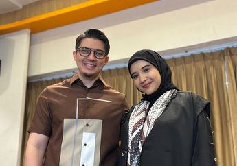 Hamil Lagi, Zaskia Sungkar dan Irwansyah Umumkan Jenis Kelamin Anak Kedua