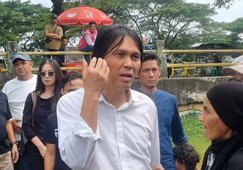 Once Kenang Sosok Mendiang Ayah Mertua Semasa Hidup: Jarang Bicara Tapi Memberi Contoh