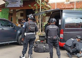 Kronologi Ledakan di SMAN 72 Jakarta, Ada Orang&nbsp;Mencurigakan hingga Temuan Senpi