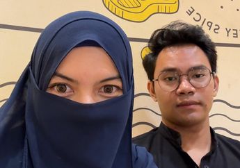 Wardatina Mawa Bantu Korban Bencana di Tengah Kasus Dugaan Perzinahan Inara Rusli, Insanul Fahmi: Dari Dulu Aku Selalu Ngajarin