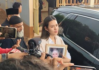 Raisa Ungkap Kepergian Sang Ibu Sangat Tenang Tanpa Kesakitan