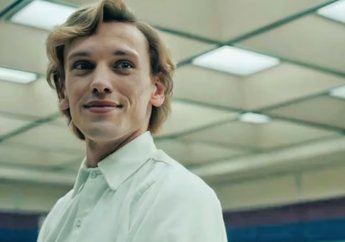 Profil Jamie Campbell Bower, Pemeran Vecna di Stranger Things