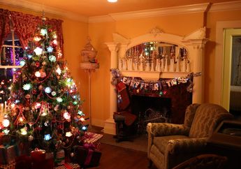 Instagramable Abis, Ini 7 Hiasan Natal Paling Ikonik yang Bikin Suasana Rumah Makin Hangat