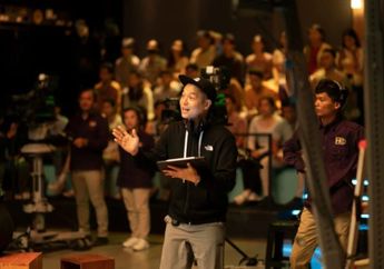 Ide Jahil Bawa Ernest Prakasa Keluar dari Zona Nyaman di Film Lupa Daratan