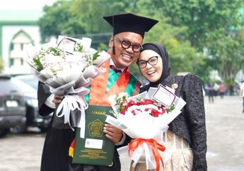Sah Jadi Magister Hukum, Uya Kuya Resmi Wisuda S2 di UNISSULA, Astrid Kuya Bongkar Drama Suami Sempat Ngeluh Revisi Tesis