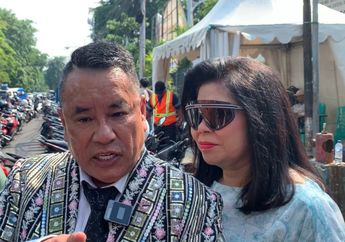 Romantis! Hotman Paris Boyong Istri Bulan Madu Kedua ke Australia untuk Rayakan Hari Natal