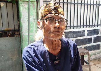 Akhir Tahun yang Pahit Bagi Aktor Diding Boneng Usai Rumah Roboh, Kini Dapat Bantuan dari Warga hingga Mengungsi di Kantor RW