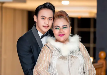 Eva Manurung Akui Hubungan dengan Brondong Hanya Settingan: Demi Selamatkan Virgoun dari Bully Netizen