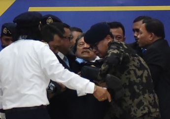 Profil Sakti Wahyu Trenggono, Menteri KP yang Pingsan Saat Upacara Persemayaman Korban Pesawat ATR