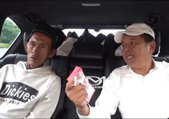Viral Penjual Es Gabus Dituduh Dagangannya Pakai Spons, Dedi Mulyadi Buru-buru Temui sampai Beri Bantuan Rp 15 Juta
