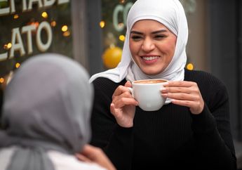 Minum Kopi Saat Sahur dan Berbuka, Aman atau Berbahaya? Ini Penjelasannya