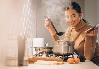 Sering Galau Hukum Mencicipi Makanan Saat Berpuasa? Begini Penjelasan Tegas Buya Yahya