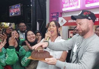Melaney Ricardo Merasa Senang Bisa Rayakan Ulang Tahun Bareng Driver Ojol