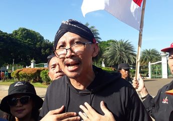 Profil Abu Janda, Relawan Politik yang Diusir dari Acara Talkshow TV saat Debat Panas, Nama Aslinya Terungkap