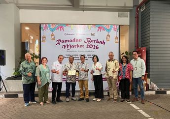 Gramedia Gelar Ramadan Berkah Market, Sinar Mas Serahkan Wakaf 600 Al-Qur&rsquo;an