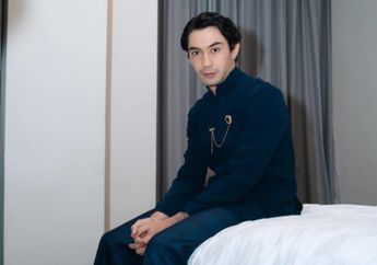 Tak Banyak yang Tahu, Reza Rahadian Ungkap Pernah Tunda Sekolah Setahun karena ikut sang ibu bekerja di Luar Kota