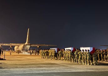 Isak Tangis Pecah, Detik-detik Kepulangan 3 Jenazah Prajurit TNI yang Gugur dalam Misi Perdamaian di Lebanon