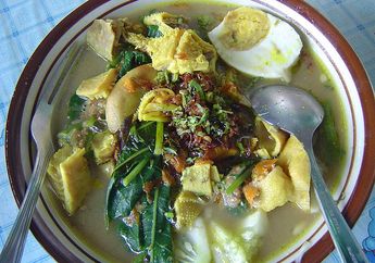 Yuk, Mencoba Rujak Dicampur Kuah Soto di Banyuwangi