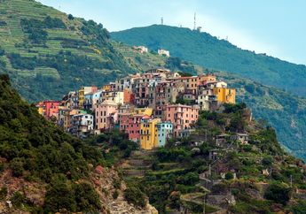 Cinque Terre, Desa Warna-Warni di Tepi Laut!