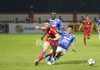 Beda Sikap Persija dan Persib Hadapi Masalah Kontrak Pemain 