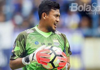 Cedera saat Lawan Persija, Kiper Persib Sudah Kembali ke Lapangan Usai Absen Setahun