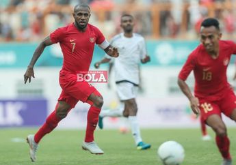 Sejarah Hari Ini - Bela Timnas Indonesia, Boaz Solossa Cedera Patah Kaki Jelang Piala Asia 2007