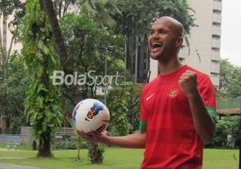 Sergio Van Dijk Jadi Pemain Pertama yang Samai Rekor Legenda Persib