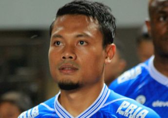 Bermimpi Bela Persib Bandung Pemain Ini Rela Berjalan Kaki