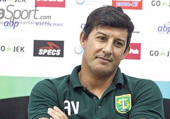 Masuk Radar Arema FC, Mantan Pelatih Persebaya Angkat Bicara