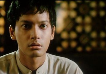 Sebelum Dilan, 5 Karakter Cowok di Film Indonesia Ini Enggak Kalah Bikin Baper!