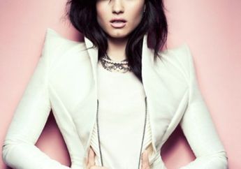 Demi Lovato: Jadi Pasangan Naya Rivera Di Glee