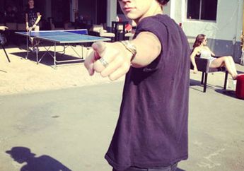 Harry Styles: Tawaran Projek Solo?