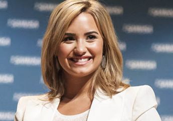 Demi Lovato: Masih dalam Masa Berkabung
