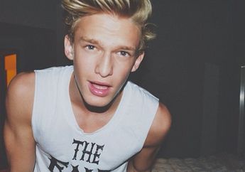Cody Simpson: Bertanggung Jawab sama Fans