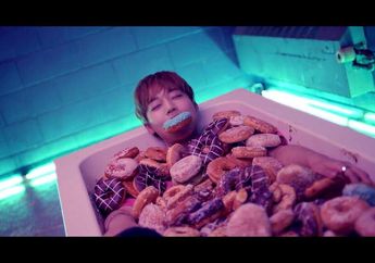 8 Benda Aneh yang Pasti Selalu Ada di MV Kpop. Kamu Menyadari?