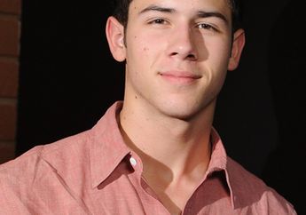 Nick Jonas: Jadi Produser