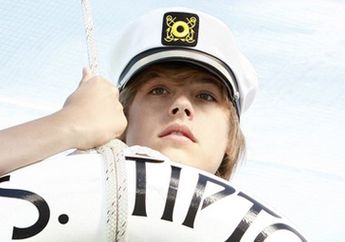 Dylan Sprouse: Fun Facts