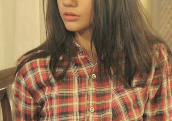 Inspirasi Fashion Tomboy ala Cassandra Sheryl Lee Pemain Sinetron Rain The Series