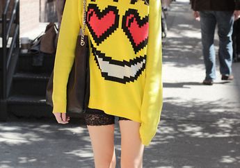 Inspirasi Gaya Casual Grunge Ala Sky Ferreira