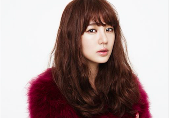 4 Alasan Seleb Korea Suka Memakai Lip Gloss