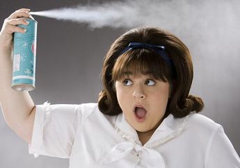 5 Produk Kecantikan yang Enggak Boleh Kita Pakai di Wajah