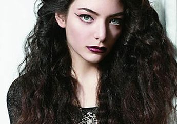 Inspirasi Dark Lipstick ala Lorde