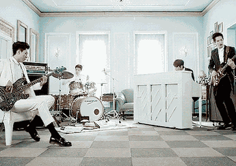 Lagu-Lagu CNBlue Yang Cocok Buat Yang Lagi Jatuh Cinta